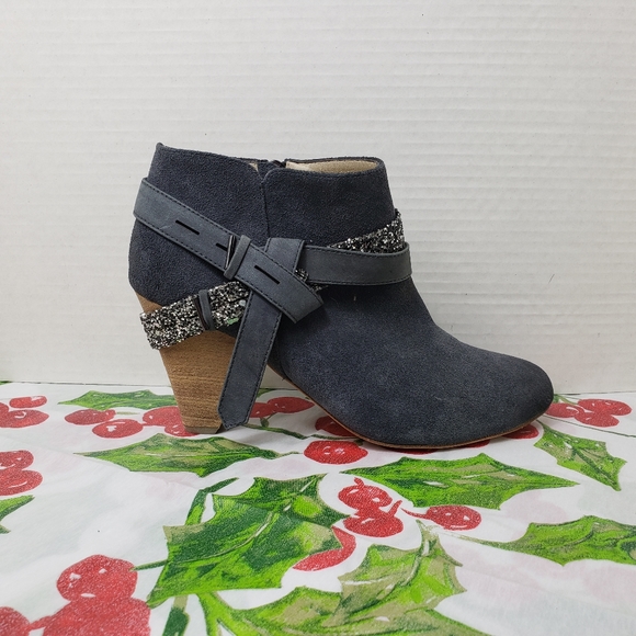Matt Berson Gray Suede Booties Size 7 - Picture 7 of 9